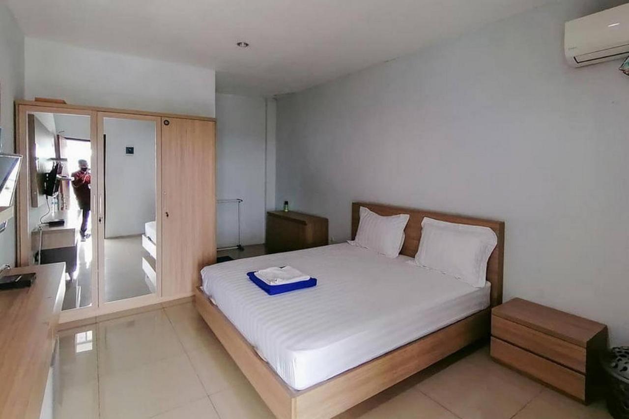 Laponca Residence Pondok Cabe Syariah Redpartner Buaran Экстерьер фото